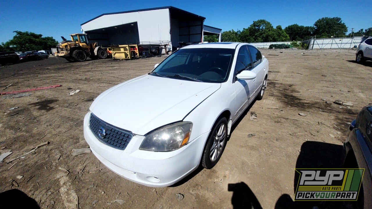 Photo of 2005 Nissan Altima