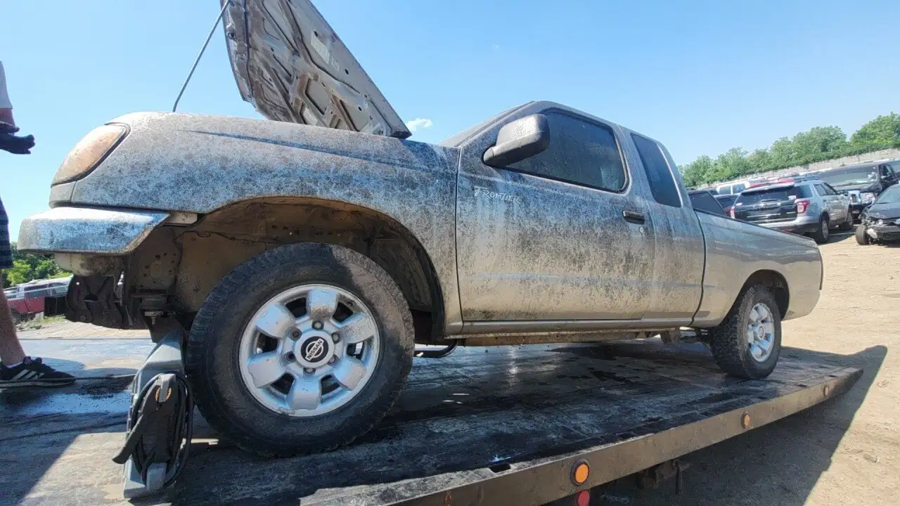 Photo of 2000 Nissan Frontier
