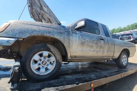 Photo of 2000 Nissan Frontier
