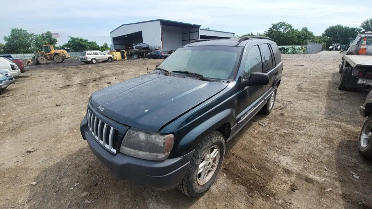 Photo of 2004 Jeep Grand Cherokee