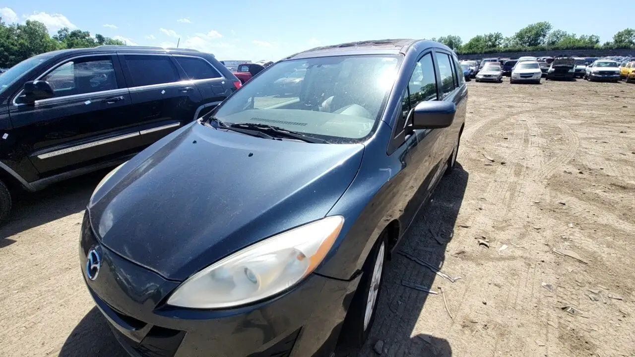 Photo of 2012 Mazda 5