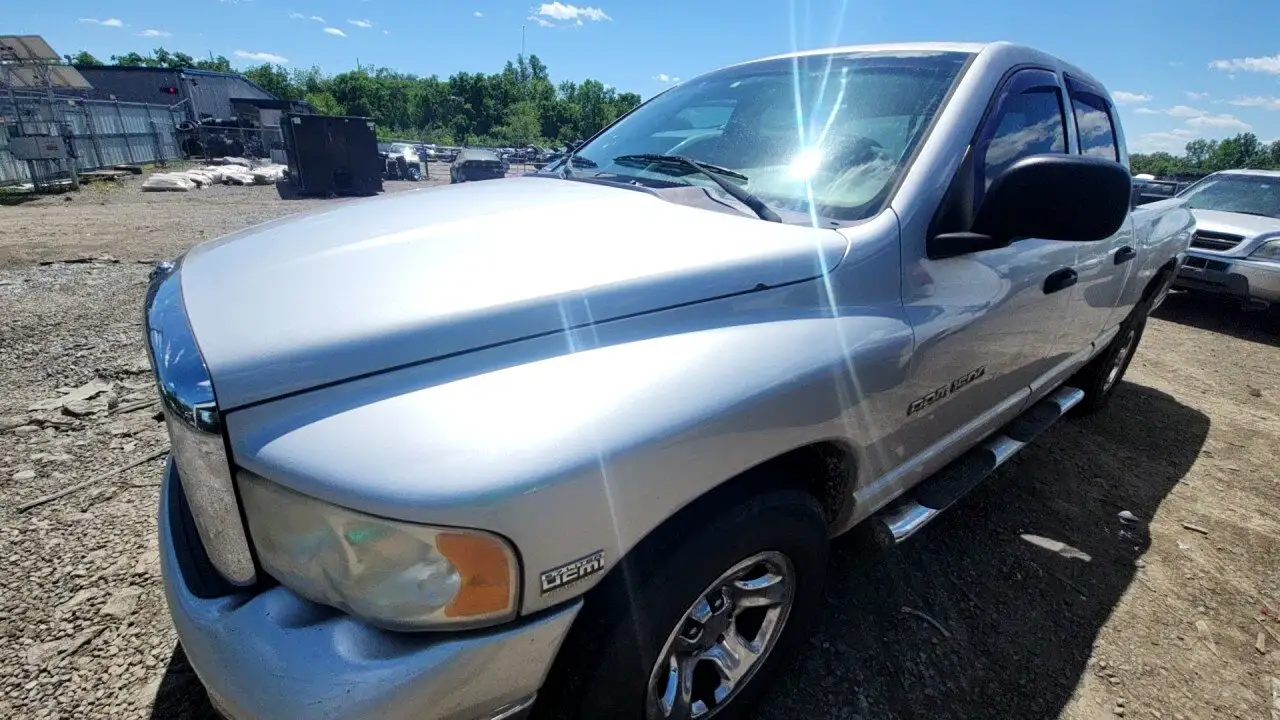 Photo of 2004 Dodge Ram 1500