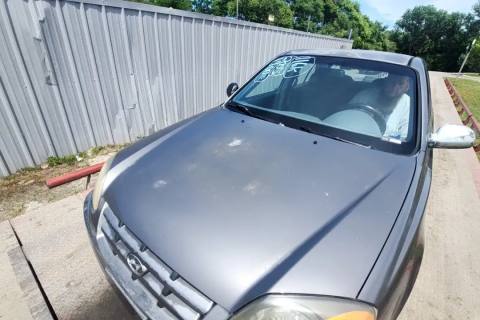 Photo of 2005 Hyundai Accent