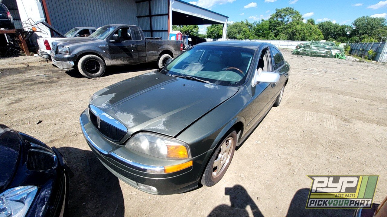 Photo of 2000 Lincoln Ls