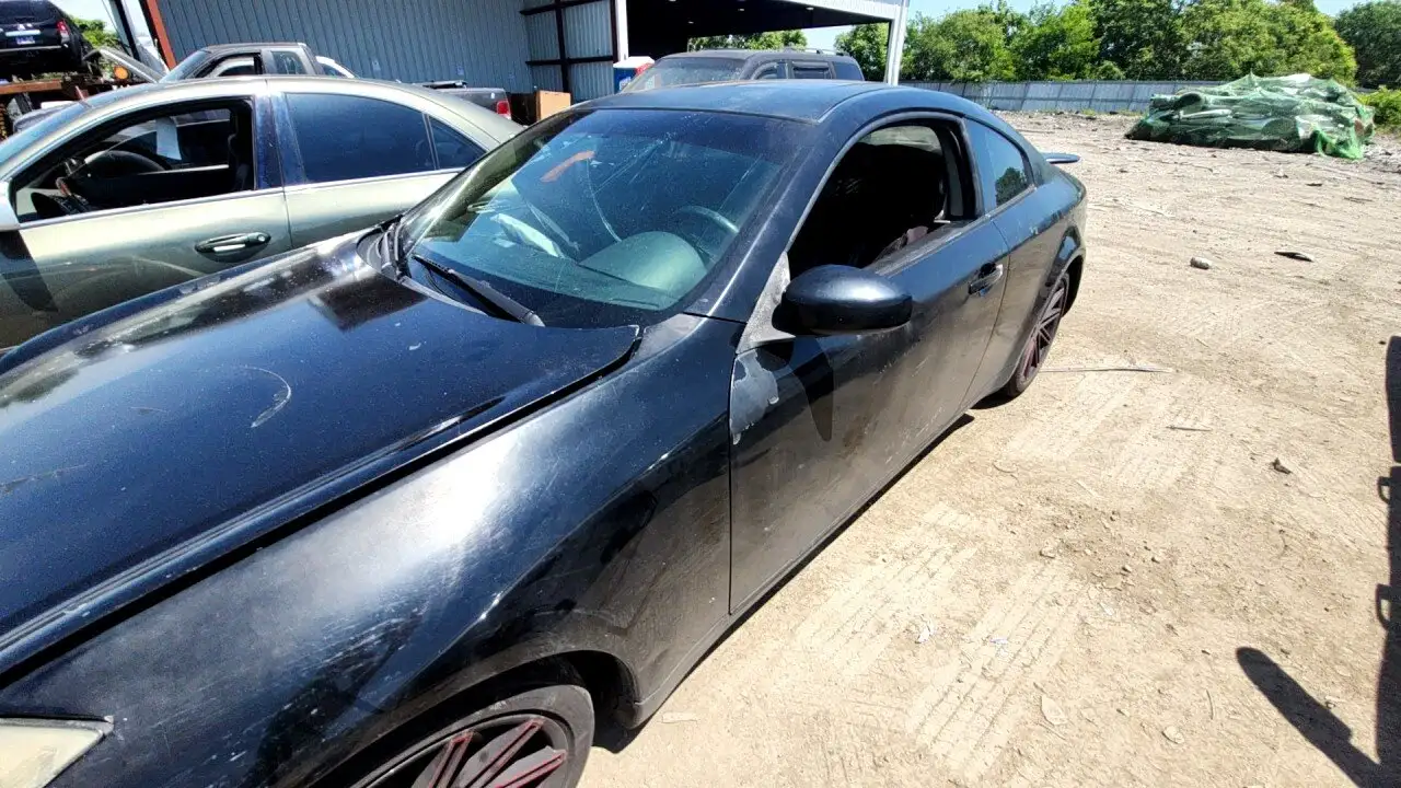 Photo of 2004 Infiniti G35