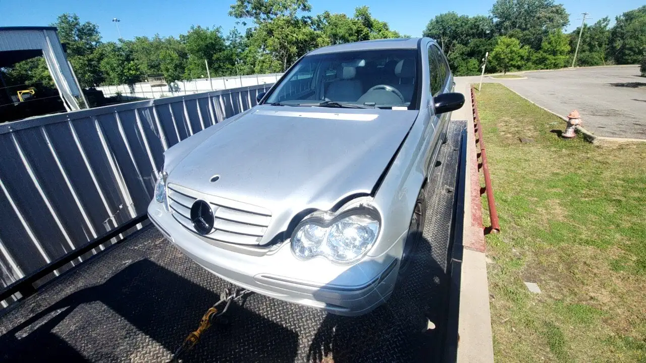 Photo of 2001 Mercedes-Benz C240