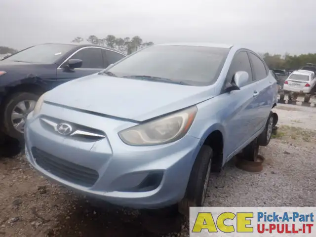 Photo of 2012 Hyundai Accent