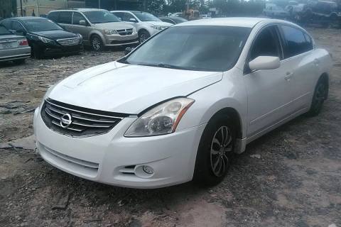 Photo of 2011 Nissan Altima