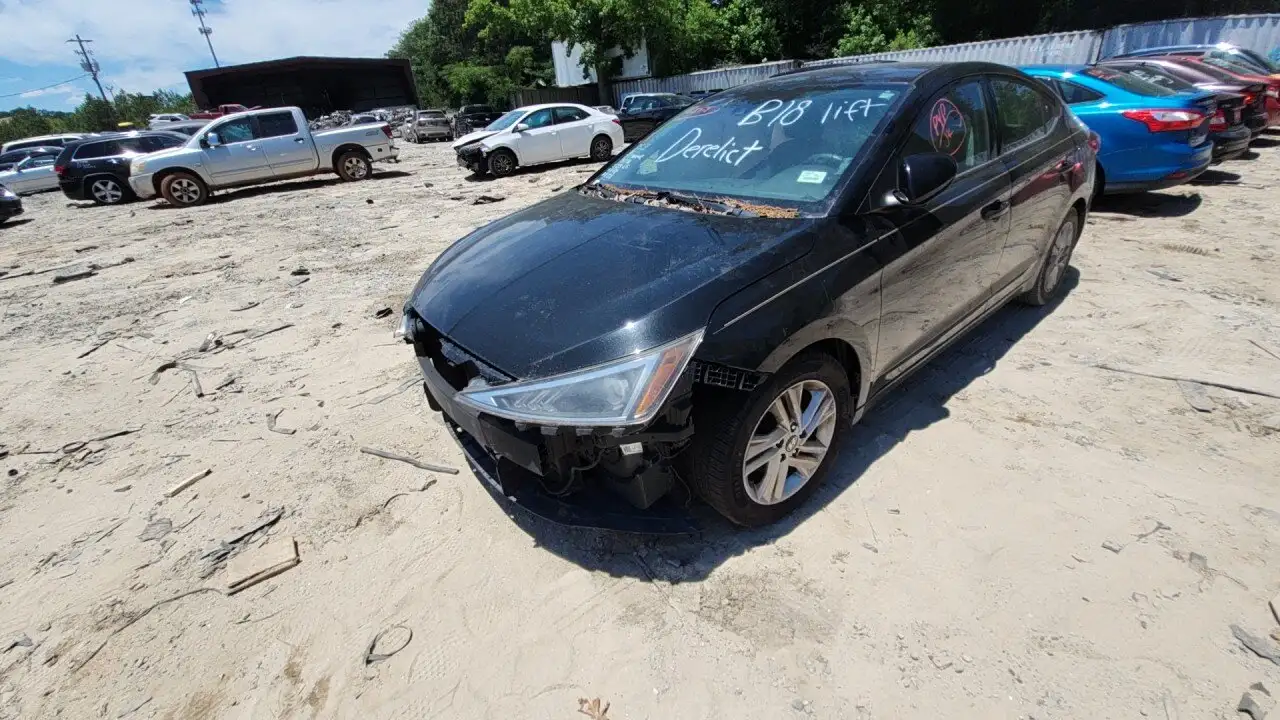 Photo of 2019 Hyundai Elantra