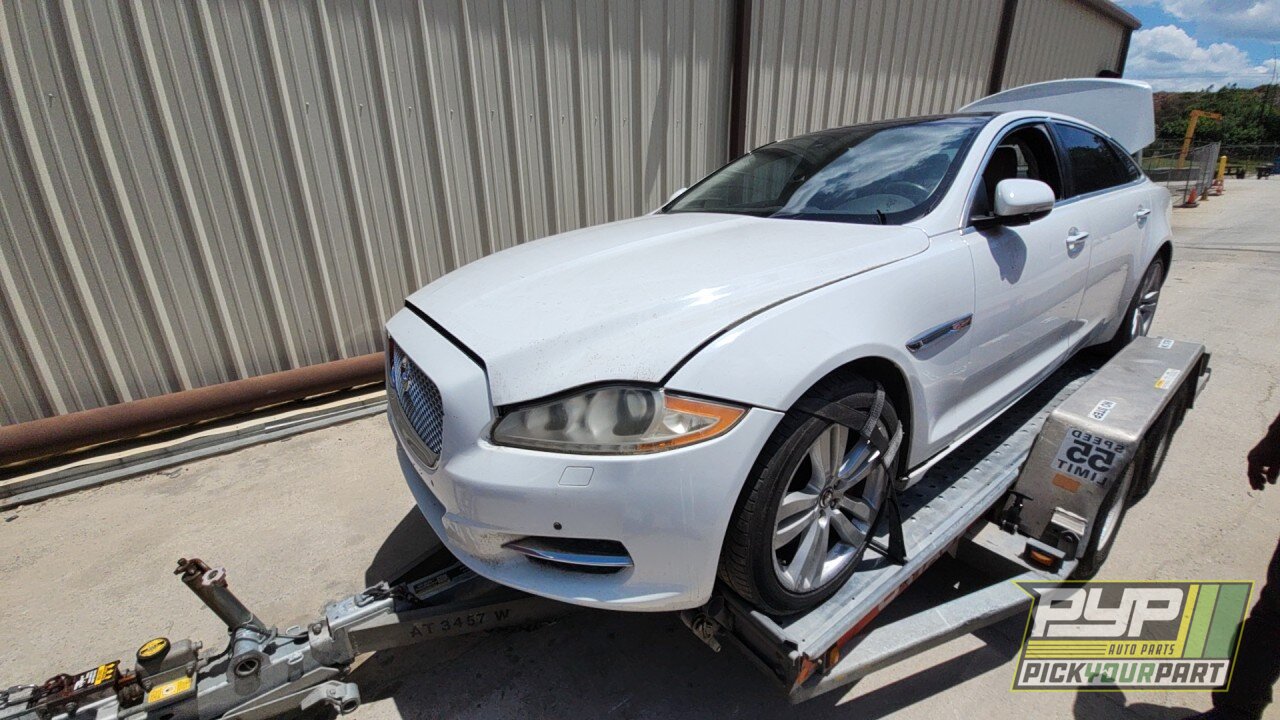 Photo of 2013 Jaguar Xj