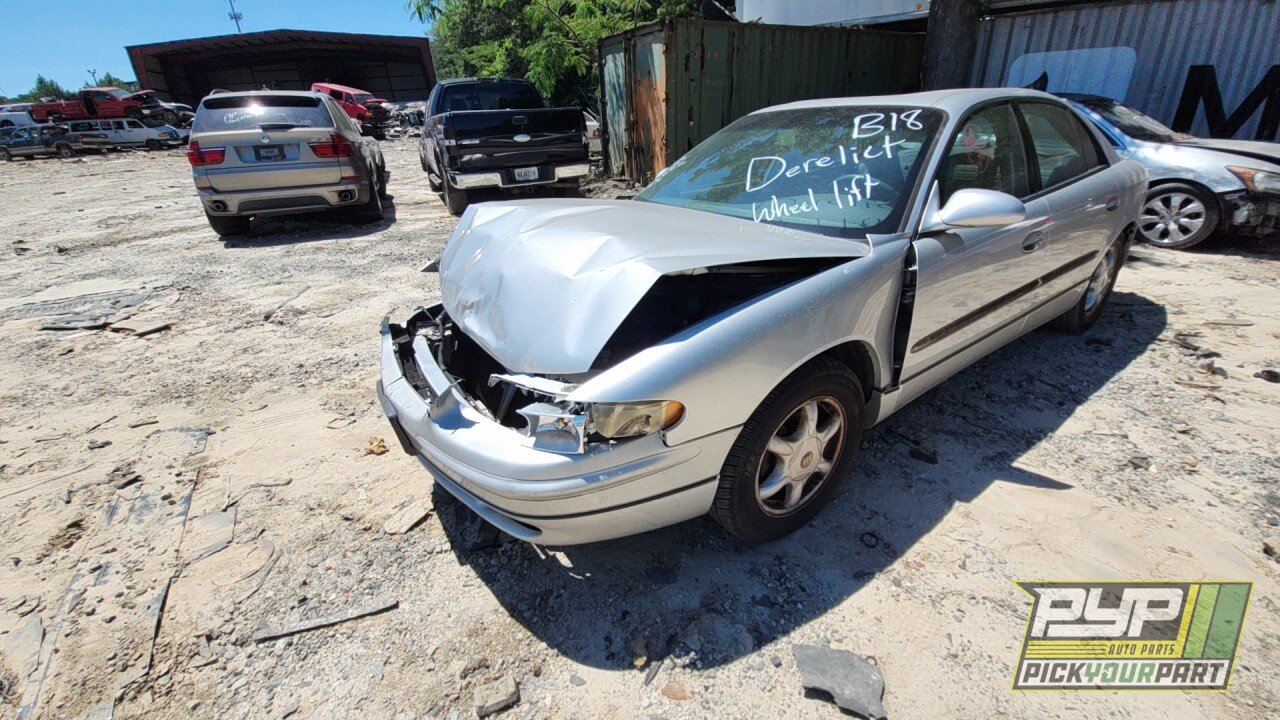 Photo of 2004 Buick Regal