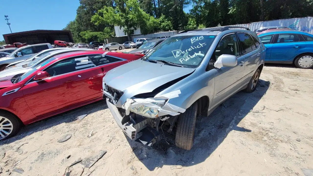 Photo of 2004 Lexus Rx330