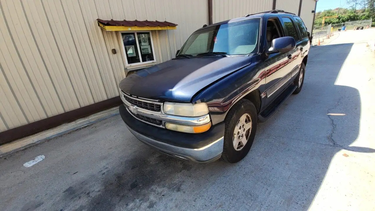 Photo of 2004 Chevrolet Tahoe