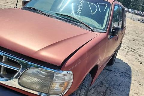 Photo of 1997 Ford Explorer