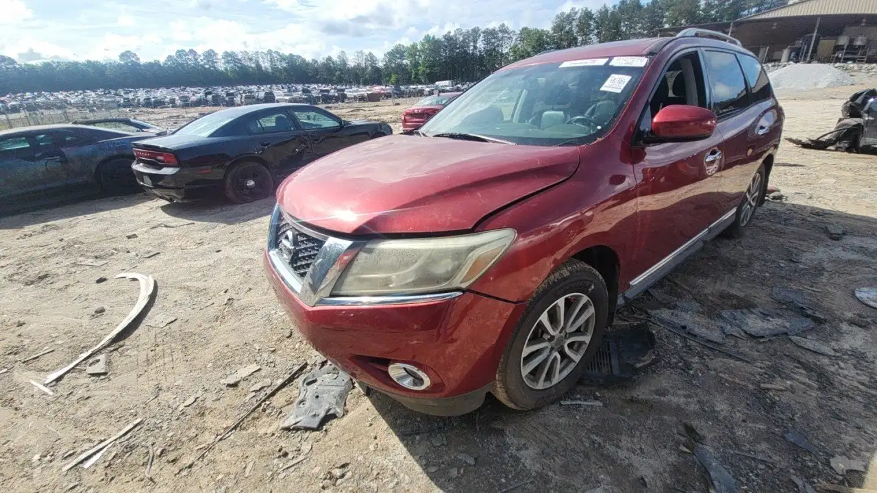 Photo of 2014 Nissan Pathfinder