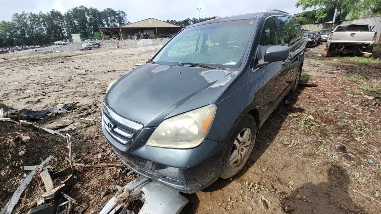 Photo of 2005 Honda Odyssey