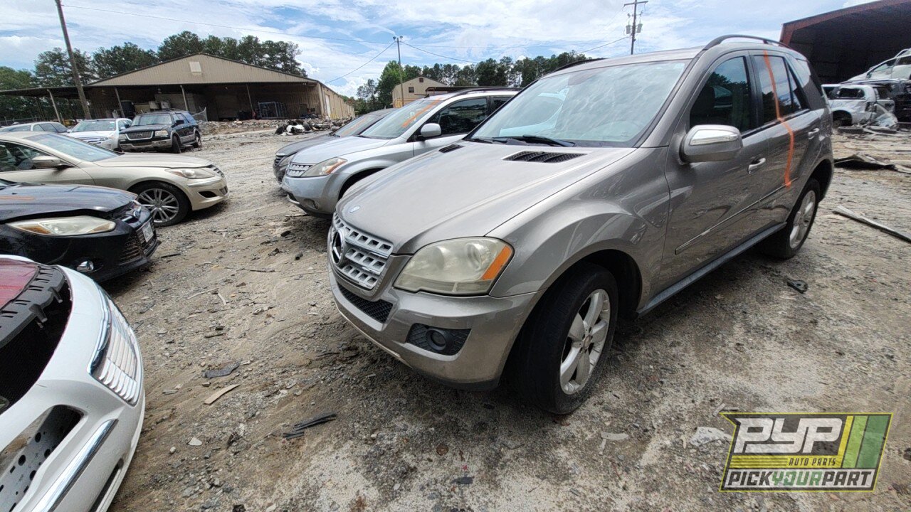 Photo of 2009 Mercedes-Benz Ml350