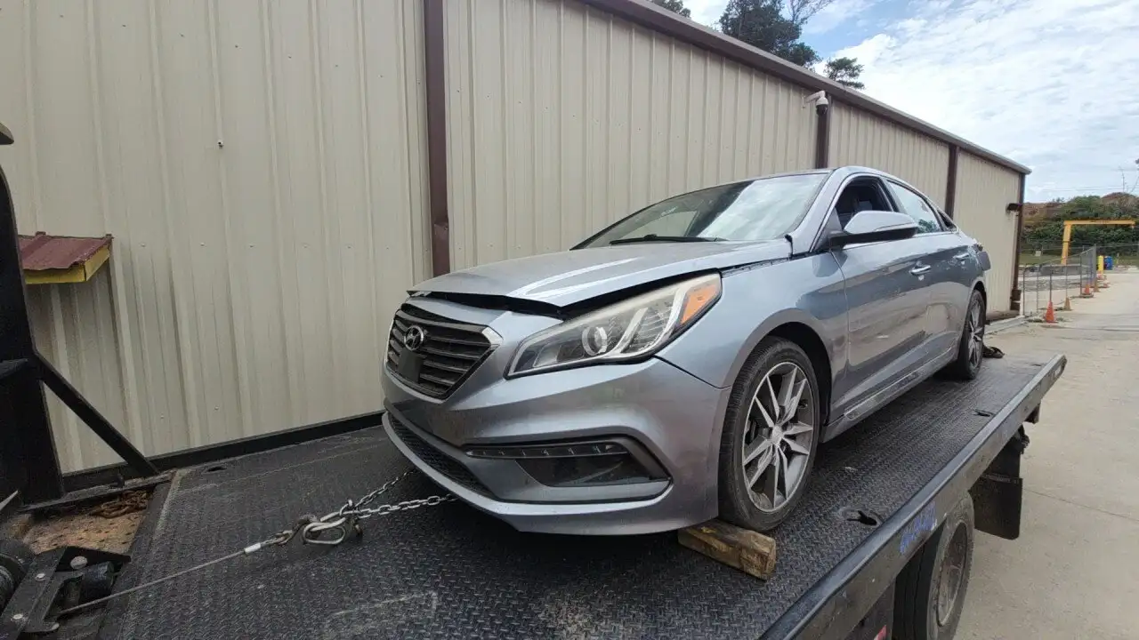 Photo of 2015 Hyundai Sonata