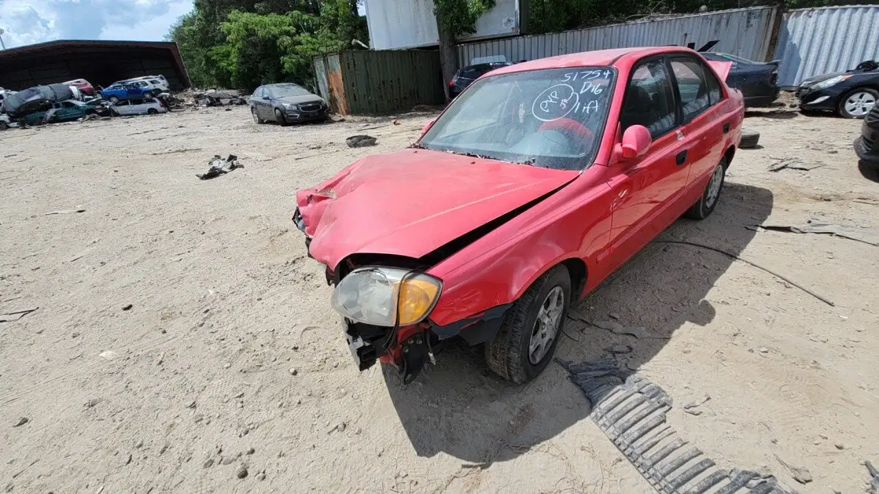 Photo of 2005 Hyundai Accent