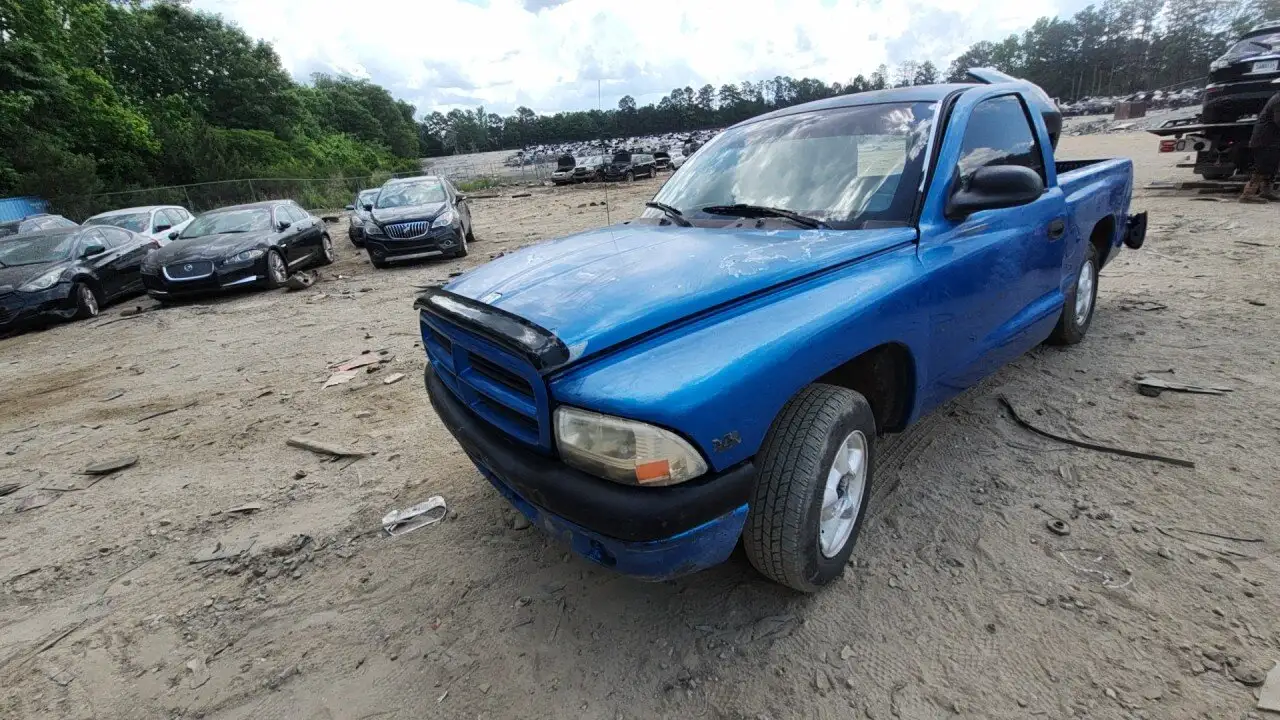 Photo of 2000 Dodge Dakota