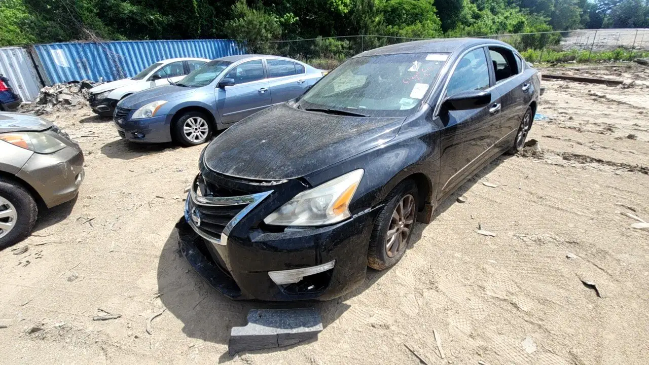 Photo of 2015 Nissan Altima