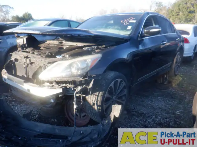 Photo of 2012 Hyundai Genesis