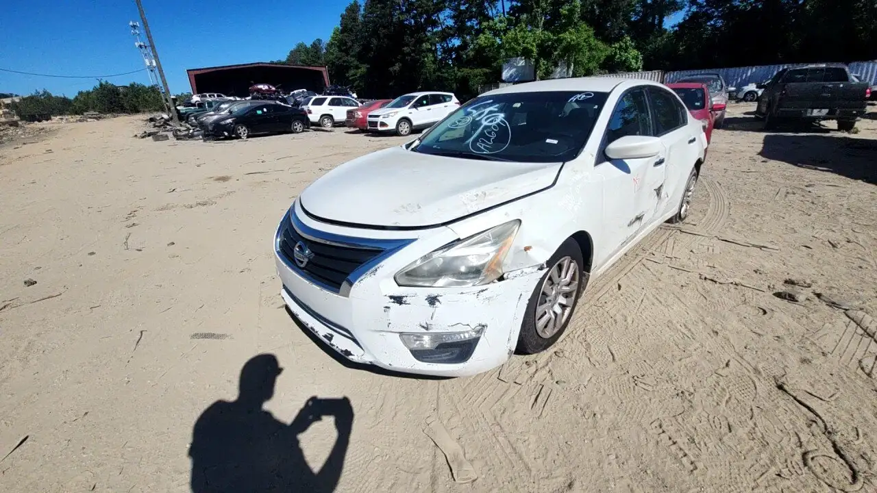 Photo of 2014 Nissan Altima