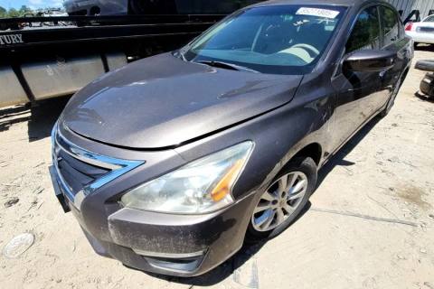 Photo of 2014 Nissan Altima