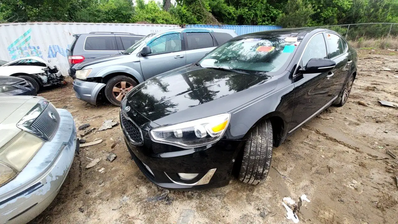 Photo of 2016 Kia Cadenza