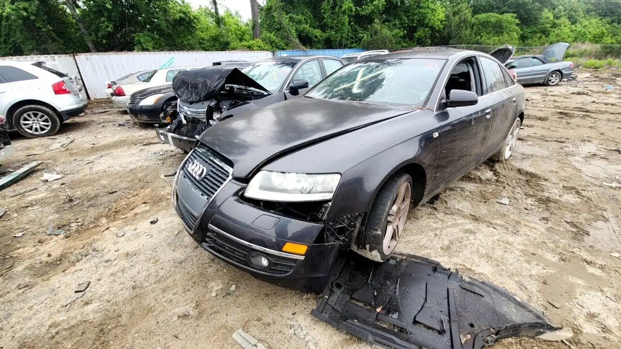 Photo of 2005 Audi A6 Quattro