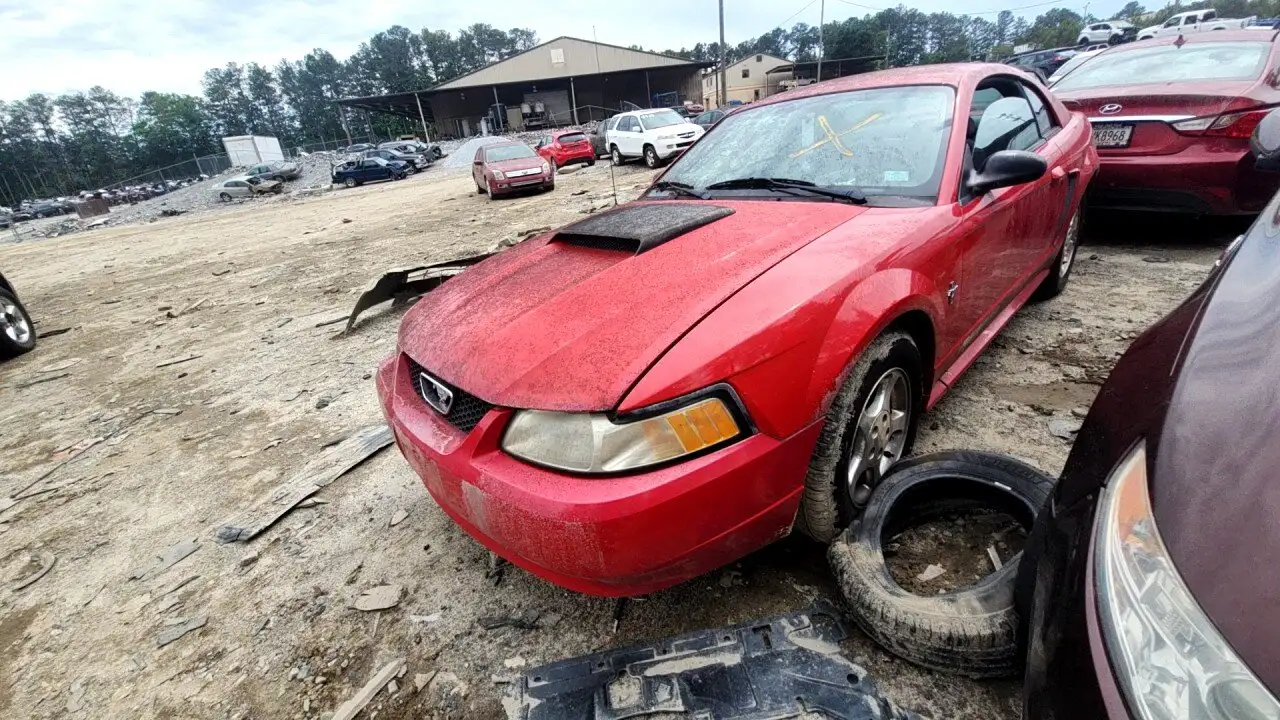 Photo of 2003 Ford Mustang