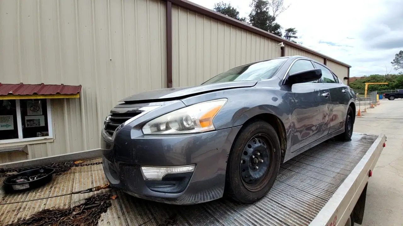 Photo of 2015 Nissan Altima