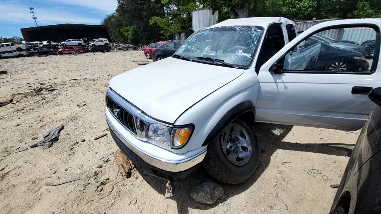 Photo of 2001 Toyota Tacoma
