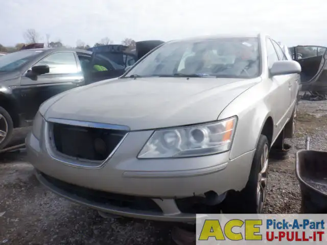 Photo of 2010 Hyundai Sonata