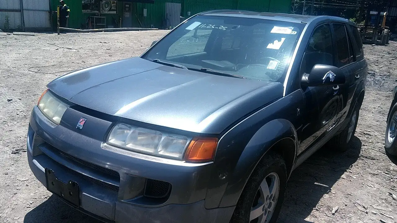 Photo of 2005 Saturn Vue