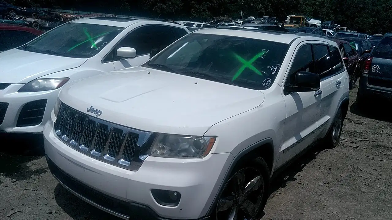 Photo of 2011 Jeep Grand Cherokee