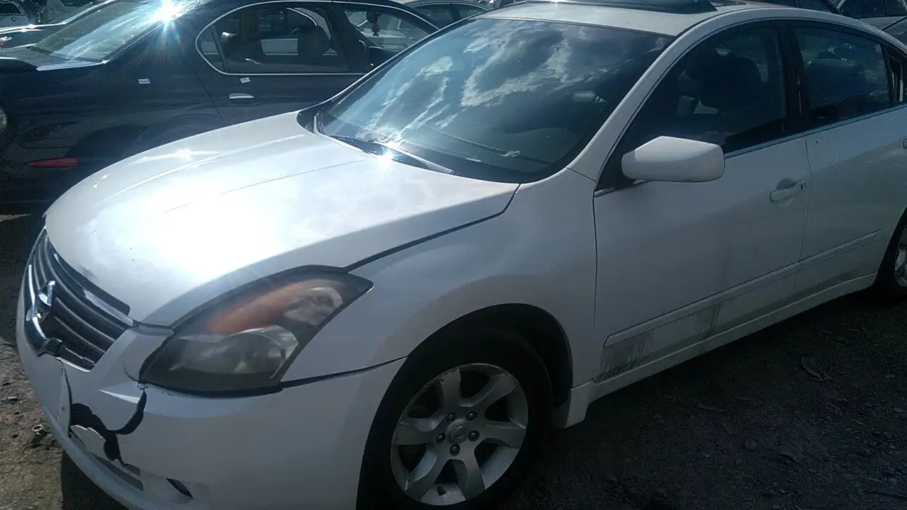 Photo of 2009 Nissan Altima