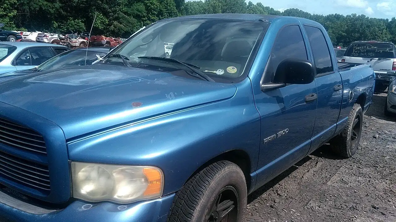 Photo of 2003 Dodge Ram 1500