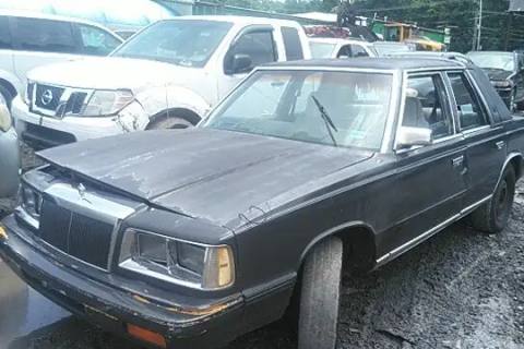 Photo of 1988 Chrysler Lebaron
