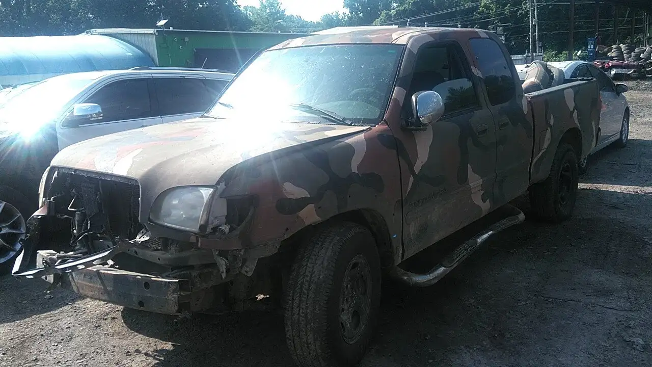 Photo of 2005 Toyota Tundra