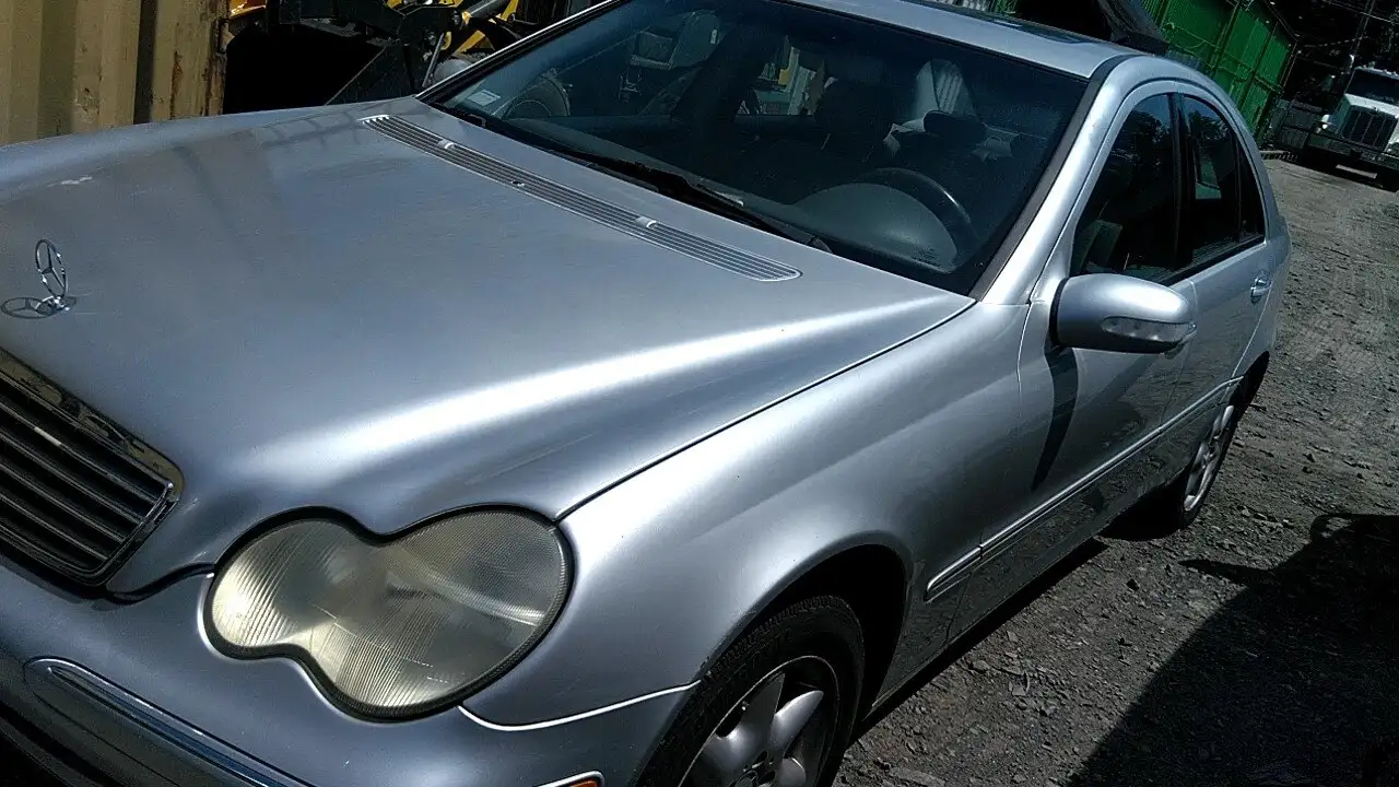 Photo of 2002 Mercedes-Benz C240