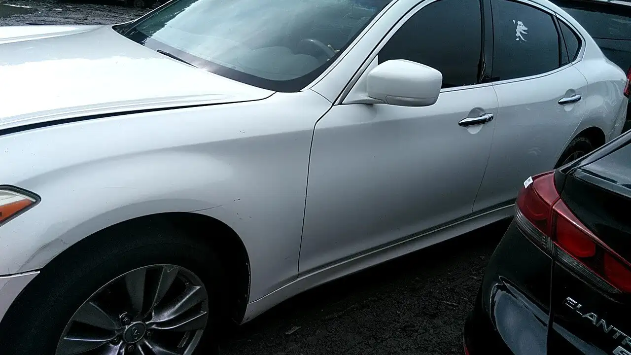Photo of 2013 Infiniti M37