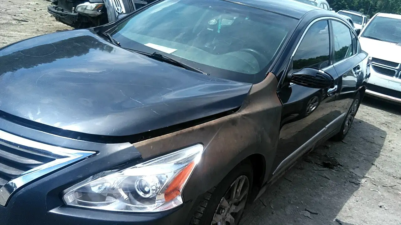 Photo of 2015 Nissan Altima