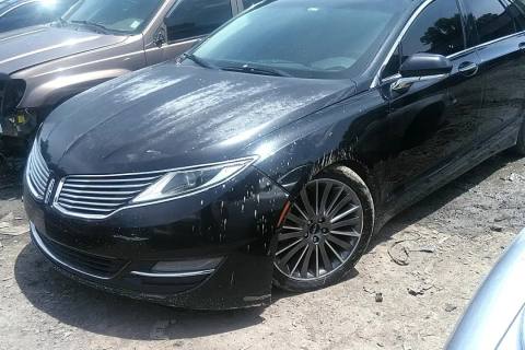 Photo of 2013 Lincoln Mkz
