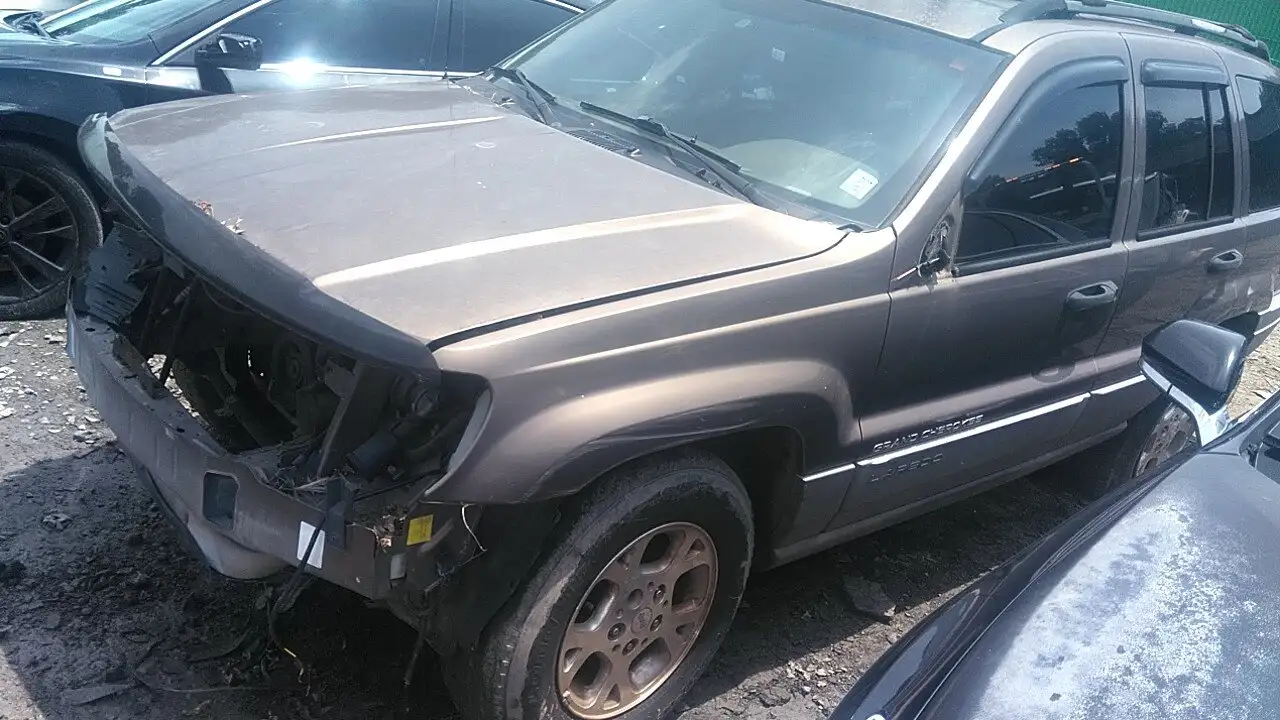 Photo of 2001 Jeep Grand Cherokee