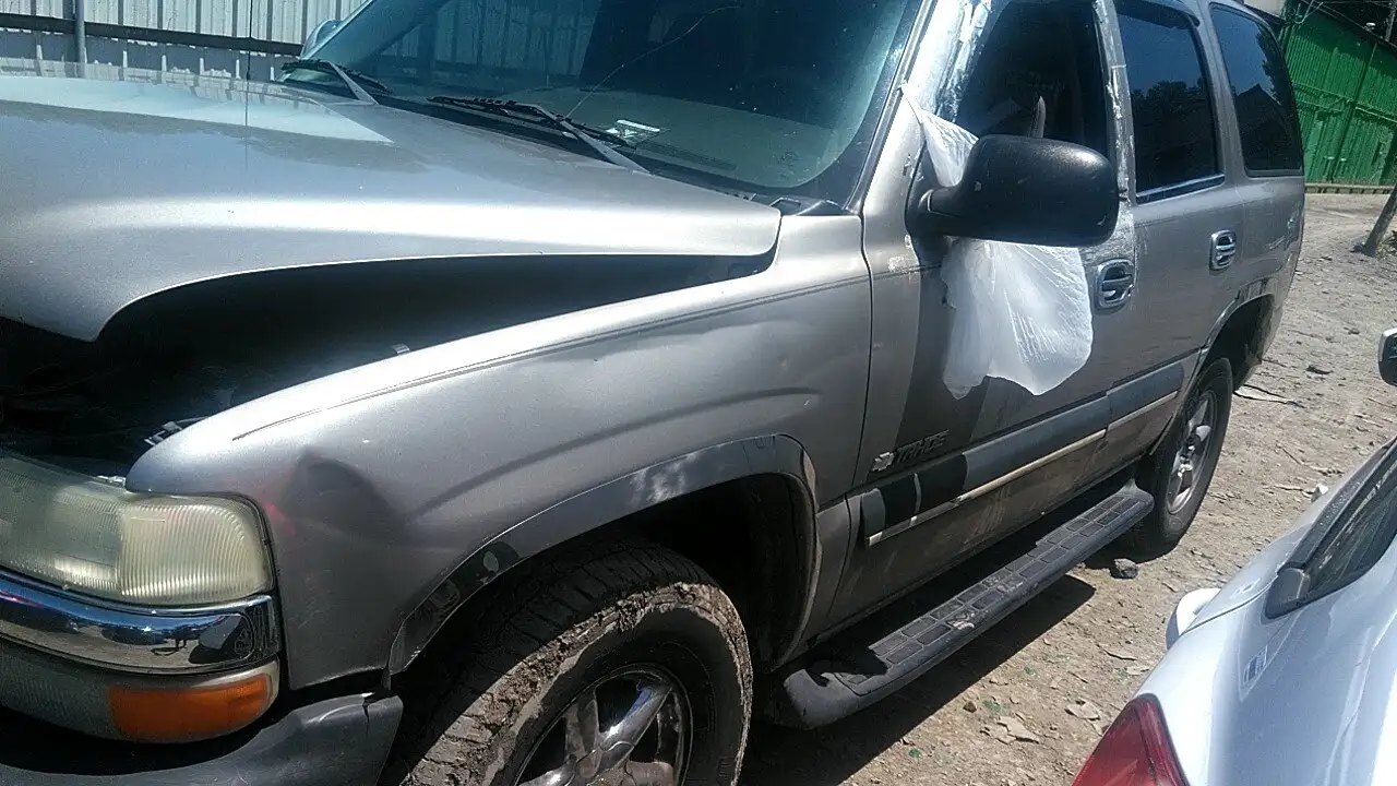 Photo of 2003 Chevrolet Tahoe