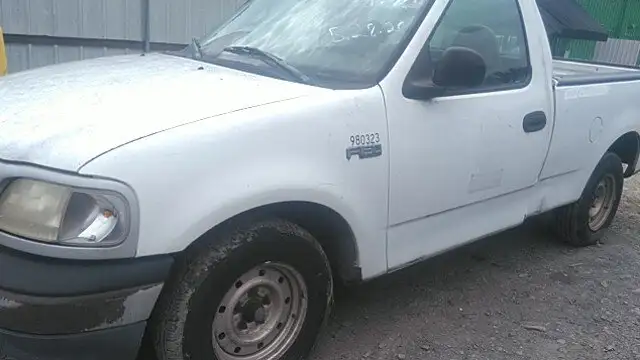 Photo of 1999 Ford F-150