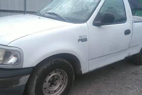 Photo of 1999 Ford F-150