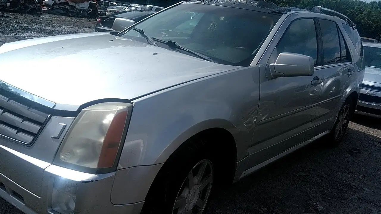 Photo of 2005 Cadillac Srx