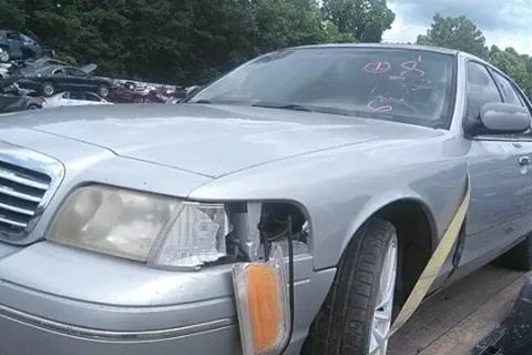 Photo of 1998 Ford Crown Victoria